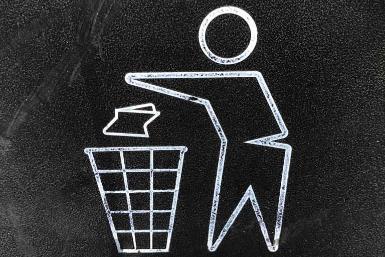 廃棄物処理方法を変える、海外のAI活用事例